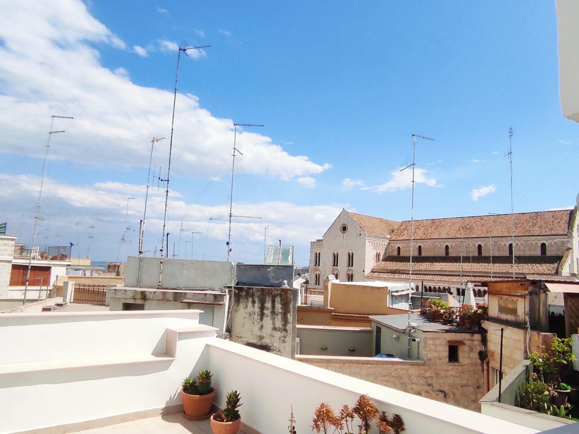 Palazzo In Corte - Nel Cuore Di Bari Apartment Exterior photo