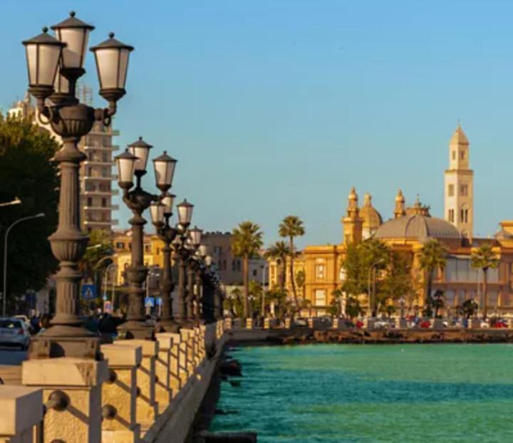 Palazzo In Corte - Nel Cuore Di Bari Apartment Exterior photo